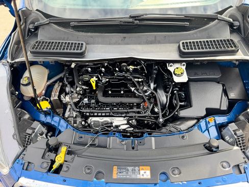Used 2019 Ford Escape SE FWD image 29
