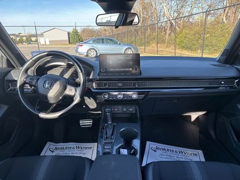 Certified 2023 Honda Civic Sport image 9