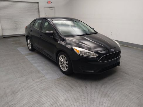 Used 2018 Ford Focus SE FWD image 11