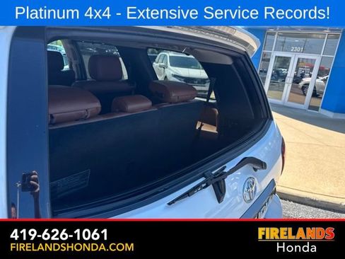 Used 2020 Toyota Sequoia Platinum AWD/4WD image 42