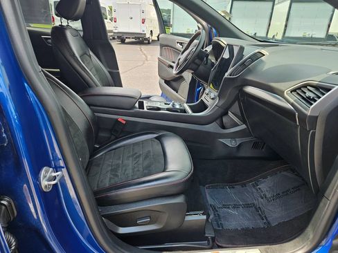 Used 2023 Ford Edge ST-Line AWD/4WD image 29
