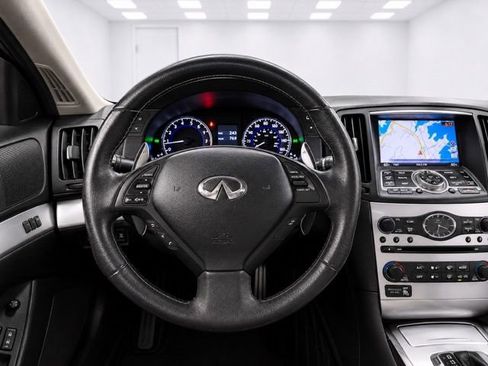 Used 2015 INFINITI Q60 AWD Coupe w/ Premium Package image 23