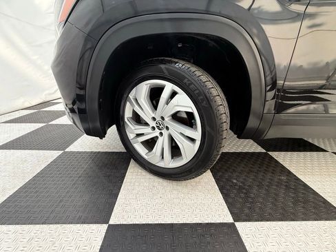 Used 2021 Volkswagen Atlas SE w/ Panoramic Sunroof Package image 10