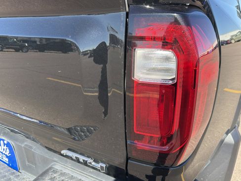Used 2023 GMC Canyon AT4 w/ AT4 Premium Package image 11