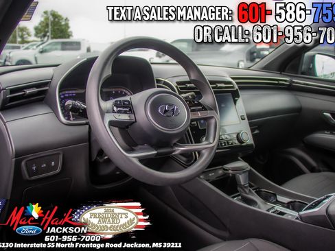 Used 2022 Hyundai Santa Cruz SEL FWD image 12