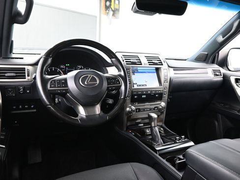 Used 2021 Lexus GX 460 Premium image 18