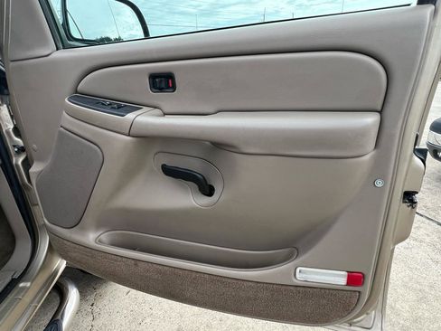 Used 2005 Chevrolet Silverado 2500 LS AWD/4WD image 26