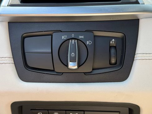 Used 2019 BMW M4 Coupe w/ Competition Package RWD image 31