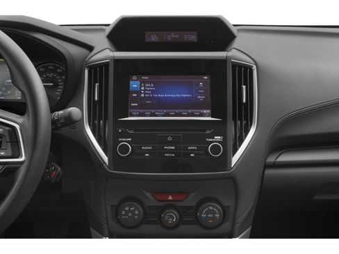 Used 2019 Subaru Forester Premium AWD/4WD image 5
