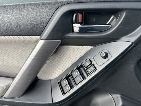 Used 2018 Subaru Forester 2.5i Limited image 10