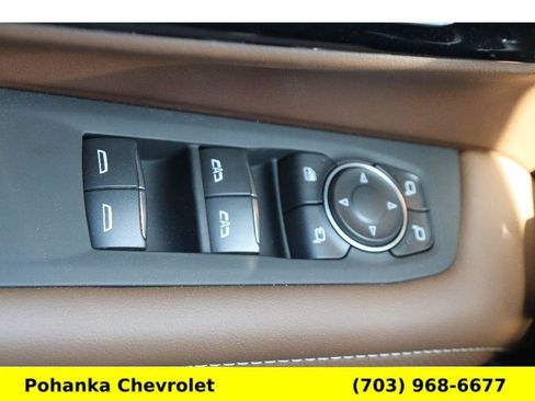 New 2026 Chevrolet Suburban High Country AWD/4WD image 19