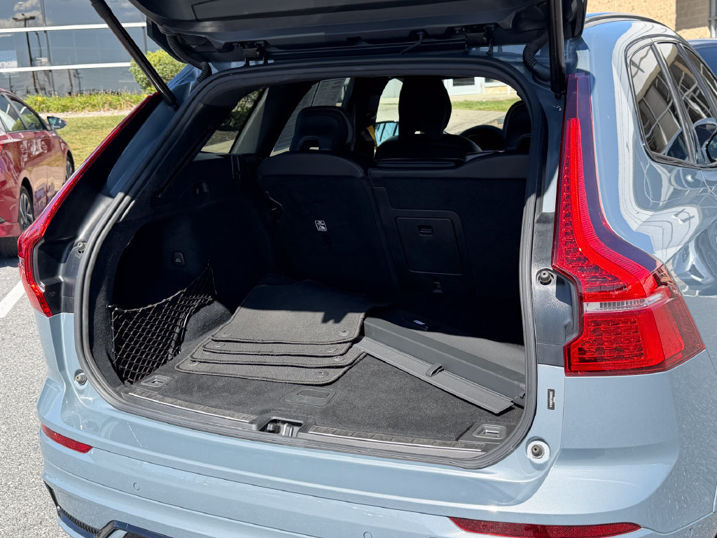 Certified 2024 Volvo XC60 T8 Polestar AWD/4WD image 21