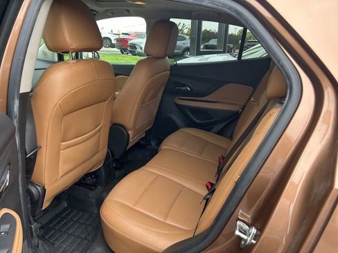 Used 2017 Buick Encore Essence FWD image 4