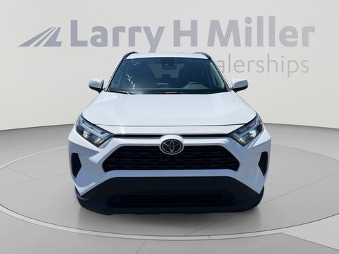 Certified 2025 Toyota RAV4 XLE AWD/4WD image 8