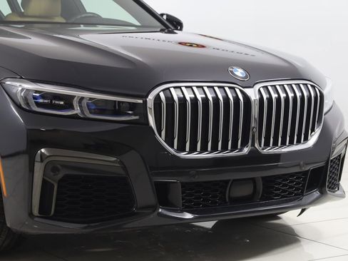 Used 2020 BMW 745e xDrive image 51