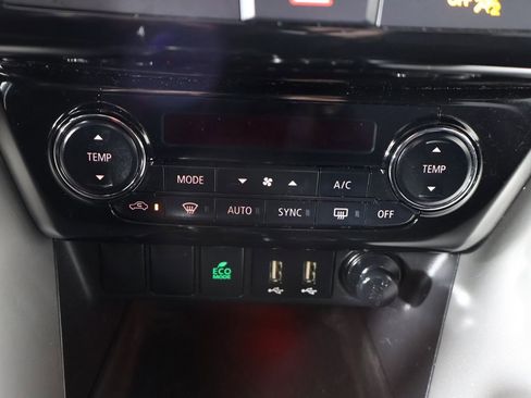 Used 2024 Mitsubishi Eclipse Cross SE image 46