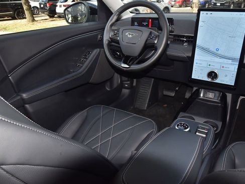 Certified 2024 Ford Mustang Mach-E Select w/ Comfort Package Lite image 15