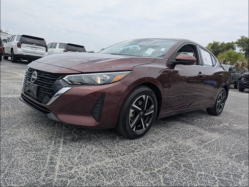 Used 2024 Nissan Sentra SV FWD image 8