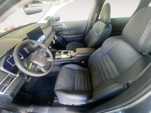 Used 2025 Mitsubishi Outlander SE FWD image 9