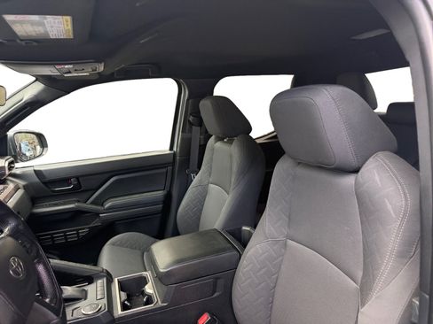 Used 2025 Toyota Tacoma SR5 RWD image 8