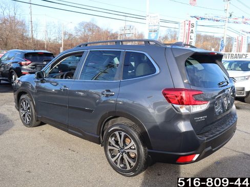 Used 2022 Subaru Forester Limited image 6