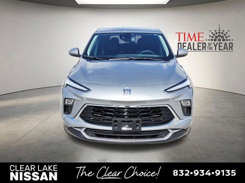 Used 2024 Buick Encore GX Preferred image 2