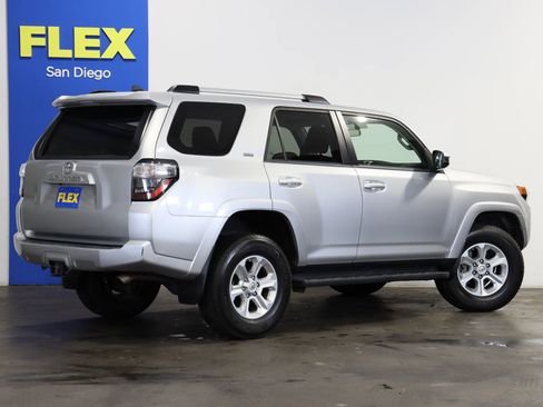 Used 2019 Toyota 4Runner SR5 image 6
