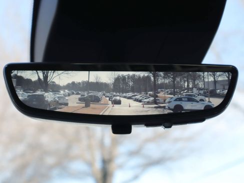 Used 2025 GMC Sierra 2500 AT4X image 16