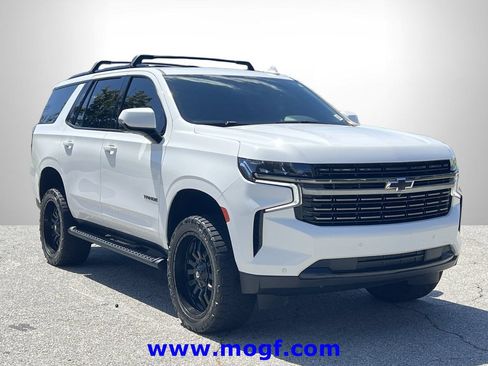 Used 2022 Chevrolet Tahoe RST w/ Sport Performance Package AWD/4WD image 4