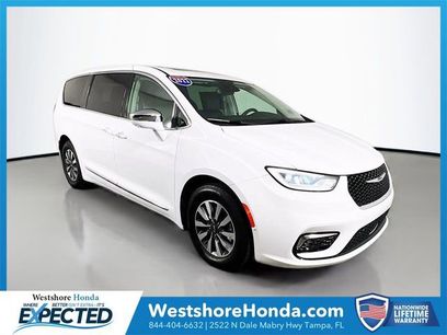 Used 2022 Chrysler Pacifica Limited