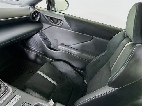 Certified 2025 Toyota GR86 Premium image 22