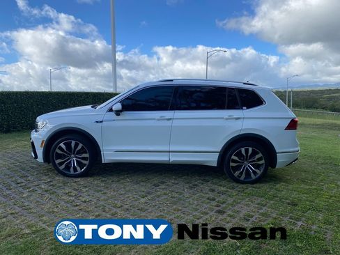 Used 2019 Volkswagen Tiguan SEL Premium R-Line AWD/4WD image 4