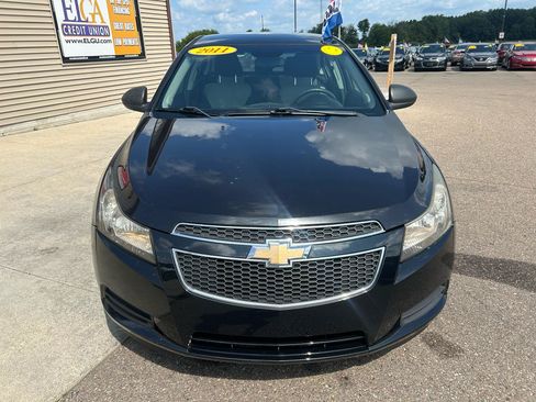 Used 2011 Chevrolet Cruze LS w/ Connectivity Package FWD image 2