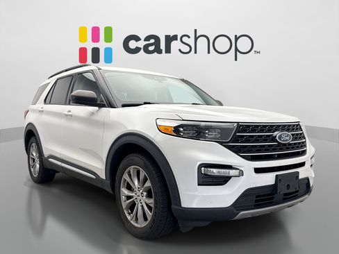 Used 2020 Ford Explorer XLT w/ Equipment Group 202A AWD/4WD image 7