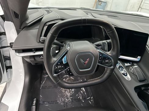 Used 2022 Chevrolet Corvette Stingray Premium Cpe w/ Z51 Performance Package image 10