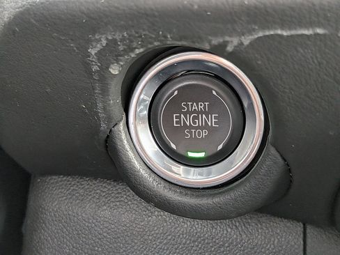 Certified 2025 Chevrolet Tahoe Premier RWD image 42