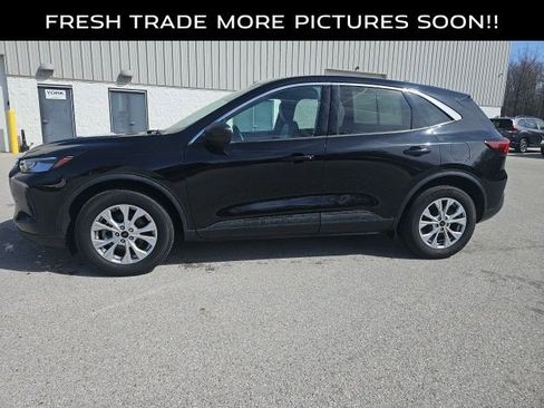 Used 2024 Ford Escape Active image 2