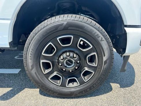 Used 2023 Ford F350 Platinum AWD/4WD image 20