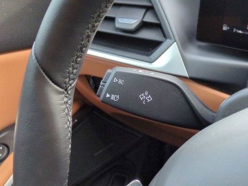 Certified 2023 BMW 330i xDrive Sedan w/ Premium Package image 28