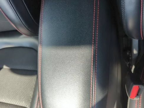 Certified 2025 Ford Escape ST-Line AWD/4WD image 44