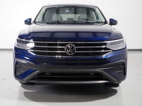 Used 2023 Volkswagen Tiguan SE FWD image 48