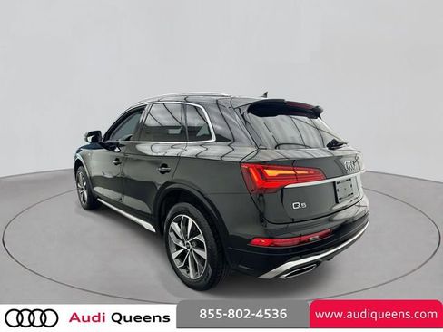 Used 2023 Audi Q5 2.0T Premium Plus w/ Premium Plus Package AWD/4WD image 2