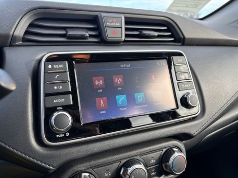 Used 2025 Nissan Versa S w/ S Plus Package image 16