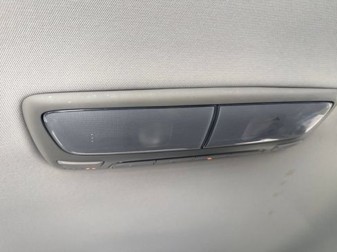 Used 2020 Kia Telluride LX FWD image 34
