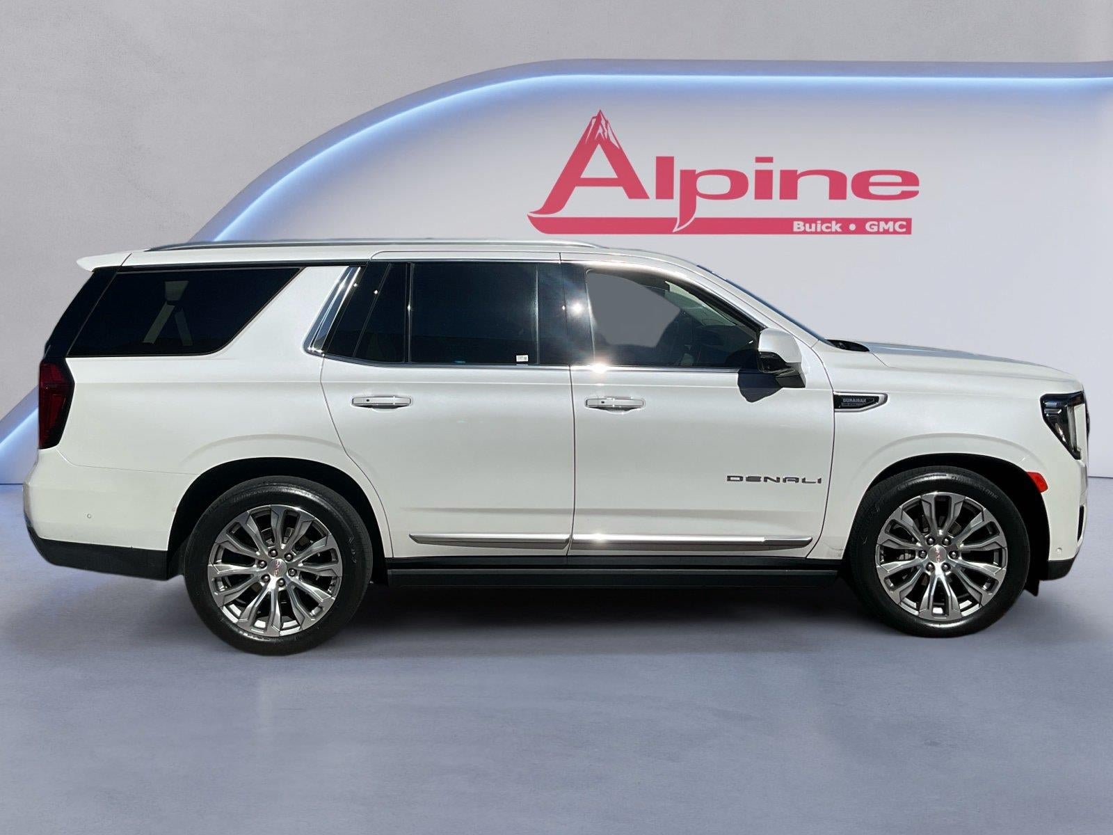 Certified 2023 GMC Yukon Denali w/ Advanced Technology Package AWD/4WD image 6