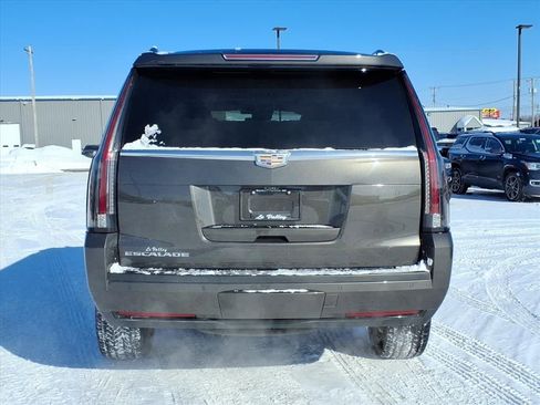 Used 2020 Cadillac Escalade Luxury image 24