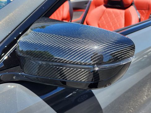 Used 2025 BMW M8 Competition w/ M Carbon Exterior Package AWD/4WD image 34