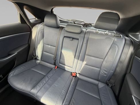 Used 2014 Hyundai Elantra GT w/ Option Group 03 image 13