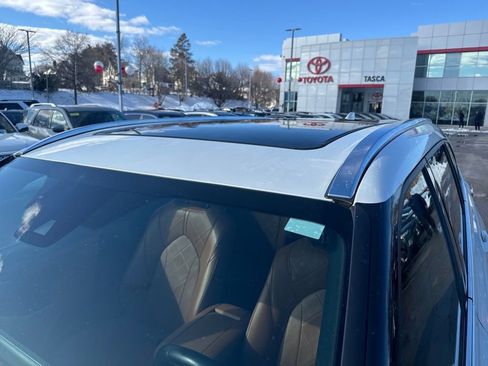 Used 2021 Toyota Highlander Platinum image 54