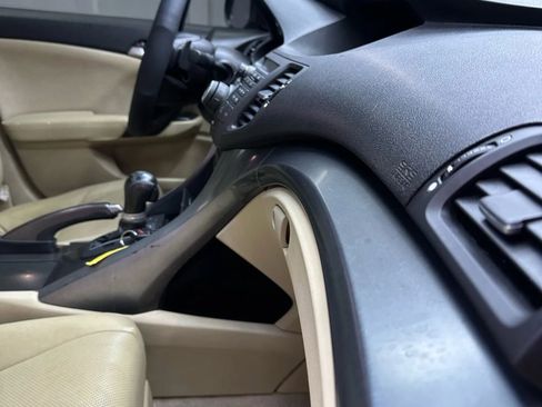 Used 2011 Acura TSX Sedan image 28
